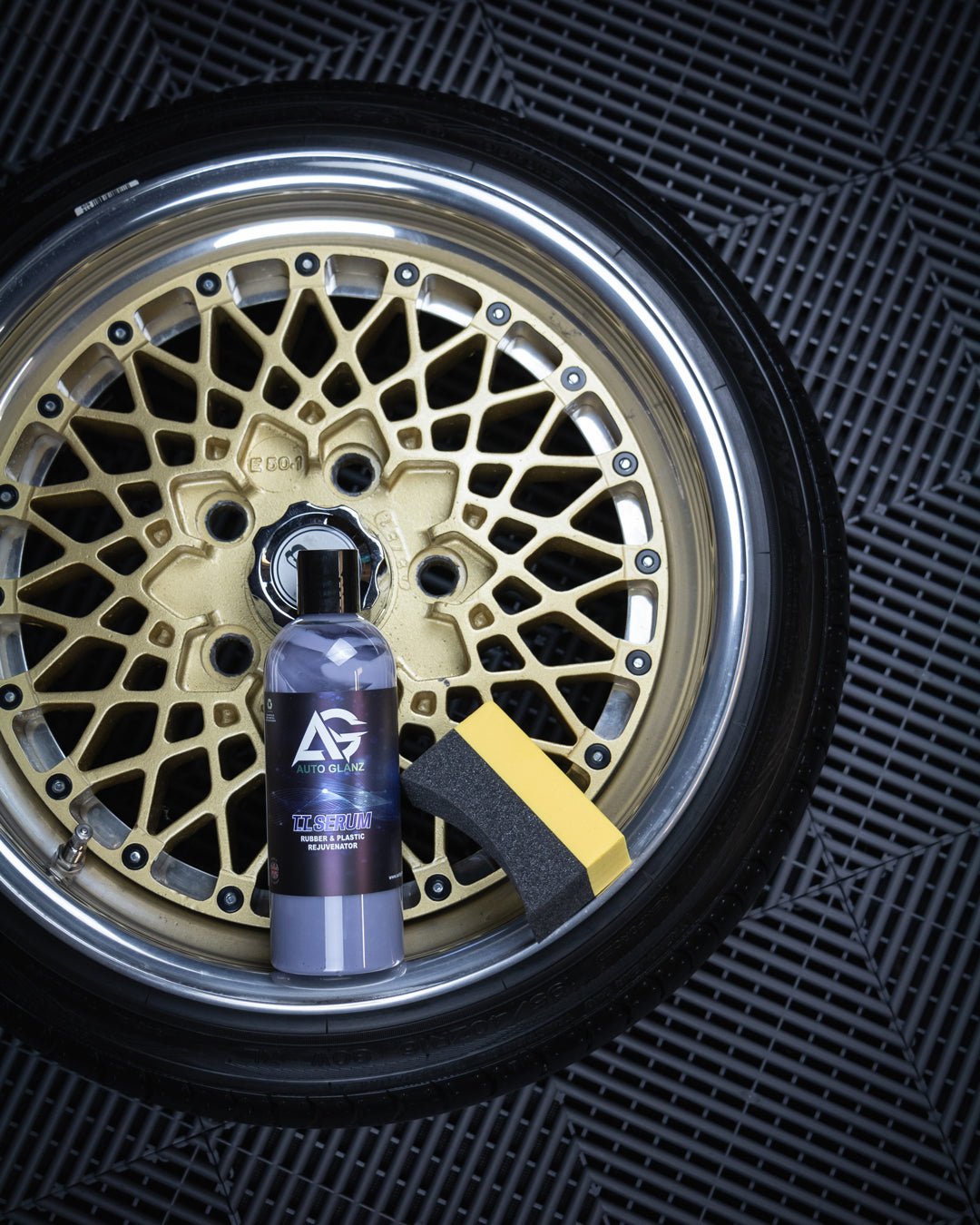 AutoGlanz TT Serum, Plastic & Rubber Rejuvenator